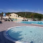 אתר קמפינג Les Salins De La Gardiole
